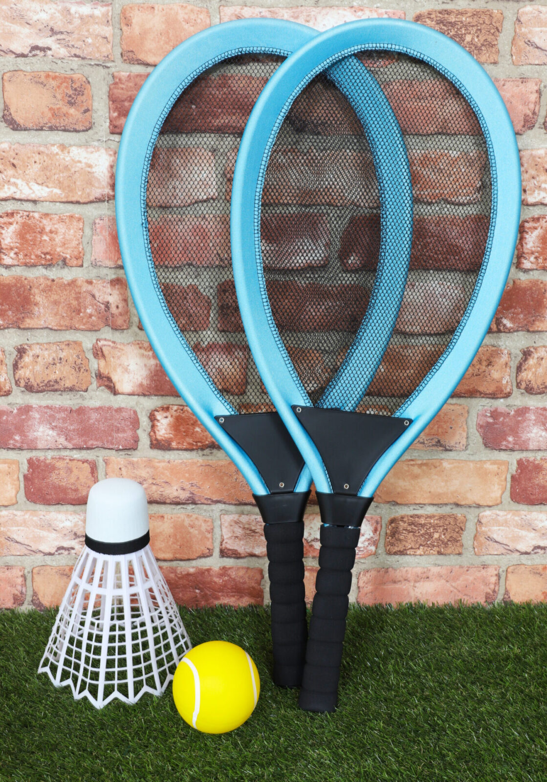 65cm Jumbo Tennis & Badminton Set - 2 Giant Rackets With Giant ...