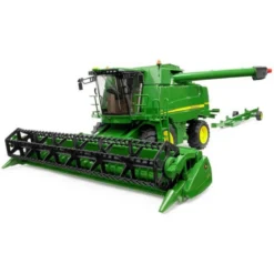 JOHN DEERE COMBINE HARVESTER T670i