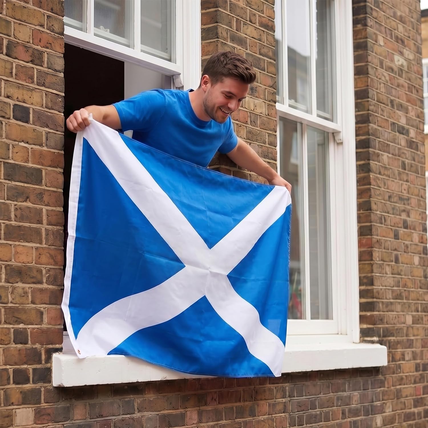 Toyland® 5ft x 3ft (150cm x 91cm) Large Blue & White Scotland Flag - Scottish Patriotic Celebrations & Party Decorations - Highland Games, St Andrews Day, Sports Fans, World Cup & Euros - Image 7